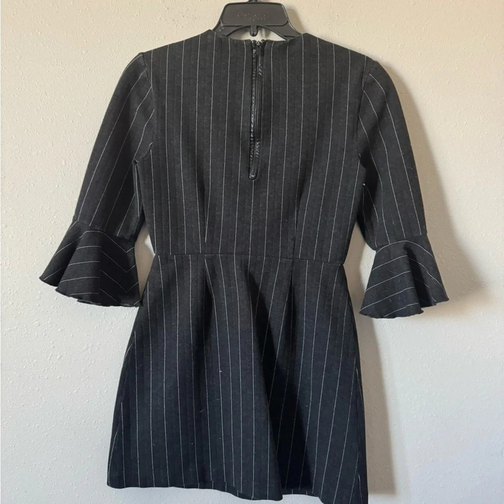 Saylor Pin Striped Constance Dress Small - Picture 5 of 8